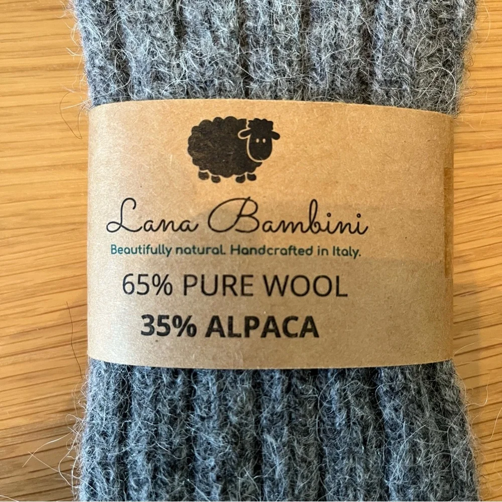 NWT Hand Warmers Pure Wool and Alpaca in Gray